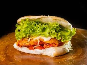 X Filé de Frango — Primo's Lanches